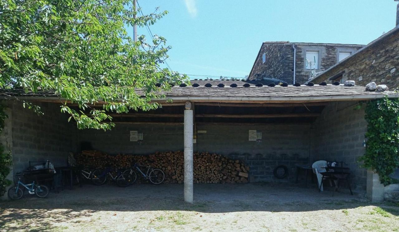 Apartamentos Rio Eo San Tirso de Abres Esterno foto