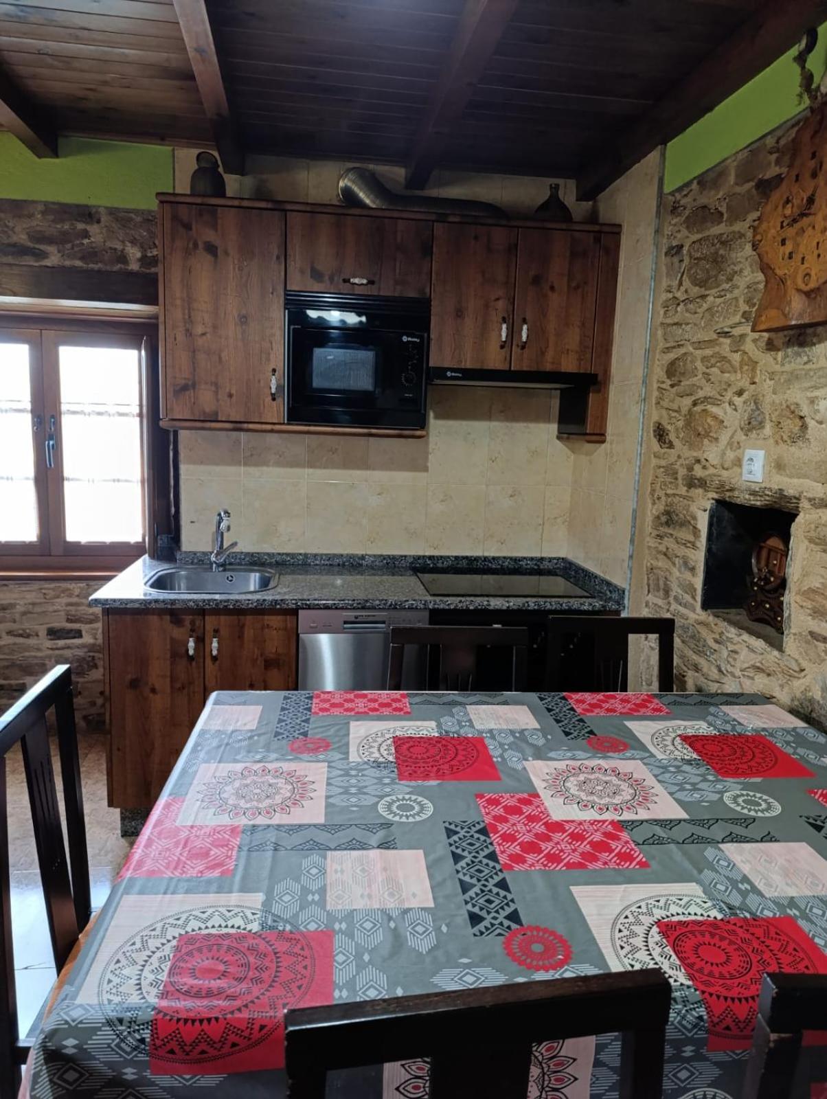 Apartamentos Rio Eo San Tirso de Abres Esterno foto