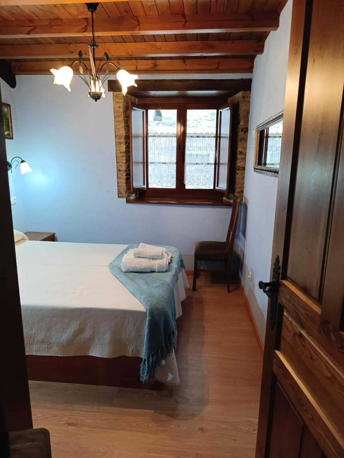 Apartamentos Rio Eo San Tirso de Abres Esterno foto